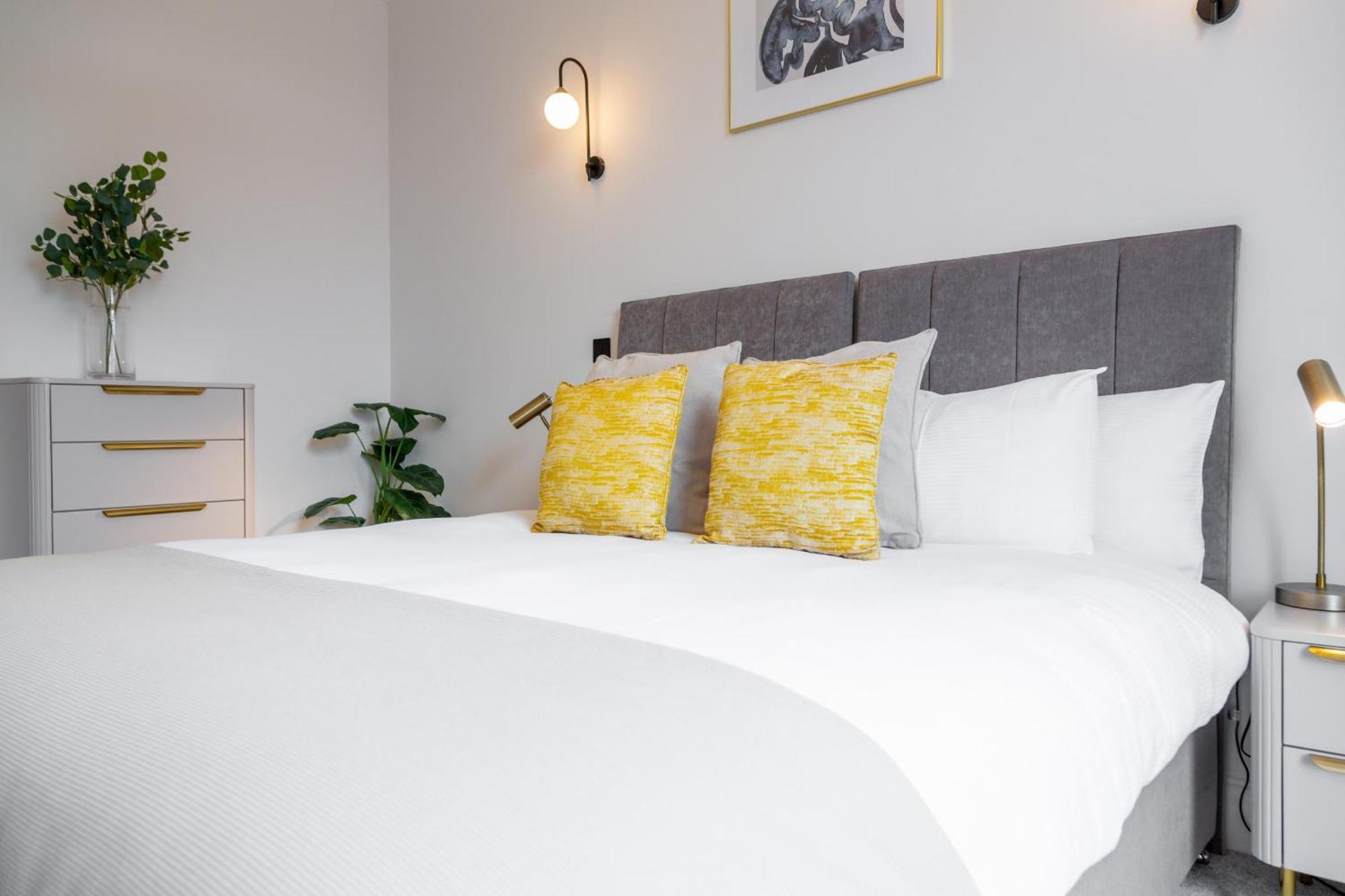 The Salisbury - Luxury Apartments By Stay In Scarborough Exteriör bild